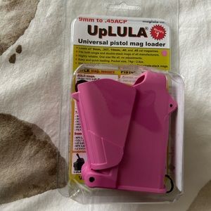 universal pistol mag loader, pink NIB